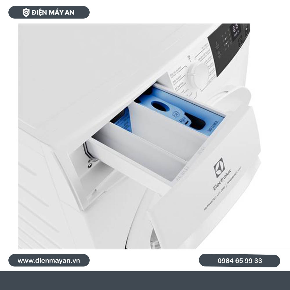 Máy Giặt Electrolux UltimateCare 300 Inverter 10 Kg EWF1024D3WC - Giá Tốt
